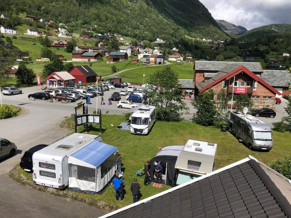 Skysstasjonen Cottages Røldal Extérieur photo