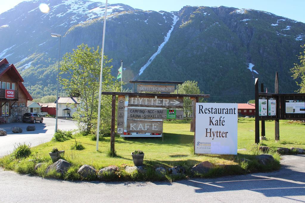 Skysstasjonen Cottages Røldal Extérieur photo