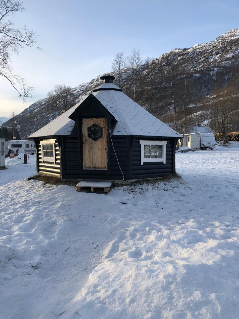 Skysstasjonen Cottages Røldal Extérieur photo